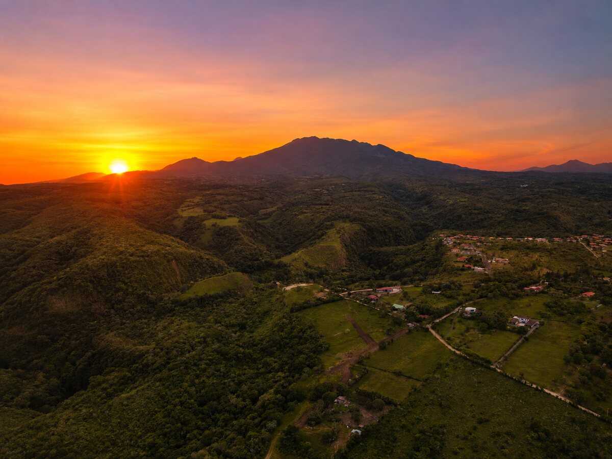 El valle desde el aire
